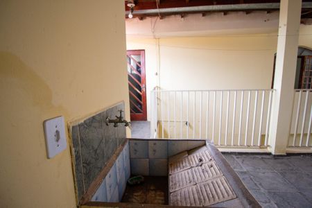 Casa para alugar com 194m², 3 quartos e 2 vagas Casa para alugar com 194m², 3 quartos e 2 vagasÁrea de Serviço