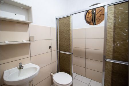 Casa para alugar com 194m², 3 quartos e 2 vagas Casa para alugar com 194m², 3 quartos e 2 vagasBanheiro 2