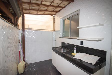 Apartamento à venda com 63m², 2 quartos e 1 vagaÁrea de Serviço