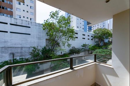 Apartamento à venda com 140m², 4 quartos e 3 vagasVaranda da Suíte