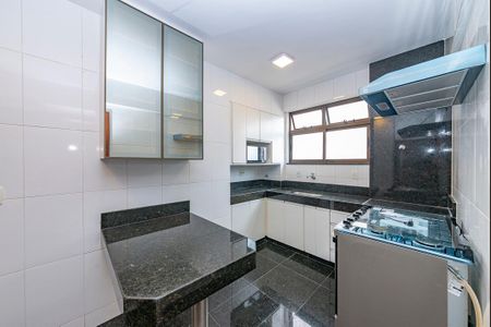 Apartamento à venda com 140m², 4 quartos e 3 vagasCozinha