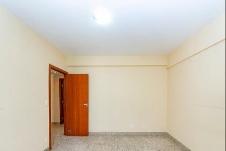 Apartamento à venda com 140m², 4 quartos e 3 vagasQuarto 3