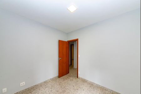 Apartamento à venda com 140m², 4 quartos e 3 vagasQuarto 3