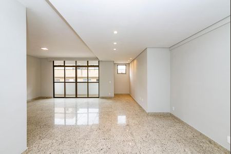 Apartamento à venda com 140m², 4 quartos e 3 vagasSala