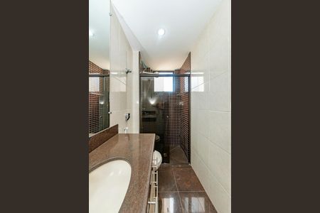 Apartamento à venda com 140m², 4 quartos e 3 vagasBanheiro da Suíte