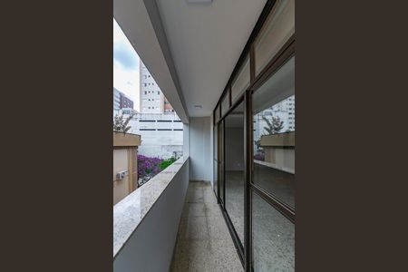 Varanda de apartamento à venda com 4 quartos, 140m² em Buritis, Belo Horizonte