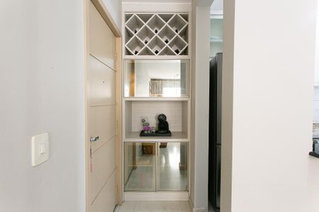 Apartamento à venda com 50m², 2 quartos e 1 vaga Apartamento à venda com 50m², 2 quartos e 1 vagaCorredor de Entrada