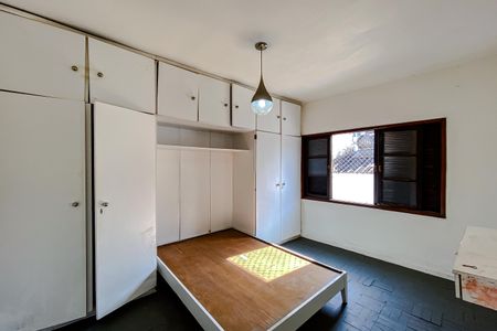 Casa para alugar com 80m², 2 quartos e sem vaga Casa para alugar com 80m², 2 quartos e sem vagaQuarto 1