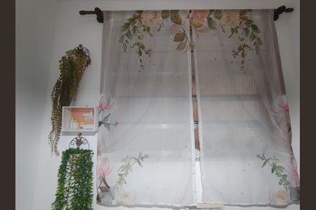 Casa de condomínio à venda com 345m², 4 quartos e 2 vagas Casa de condomínio à venda com 345m², 4 quartos e 2 vagasLavabo