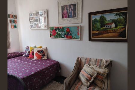 Casa de condomínio à venda com 345m², 4 quartos e 2 vagas Casa de condomínio à venda com 345m², 4 quartos e 2 vagasQuarto 4