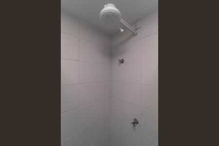Banheiro de apartamento para alugar com 1 quarto, 24m² em Barra Funda, São Paulo