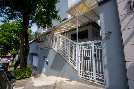 Apartamento para alugar com 82m², 3 quartos e 2 vagas Apartamento para alugar com 82m², 3 quartos e 2 vagasFachada