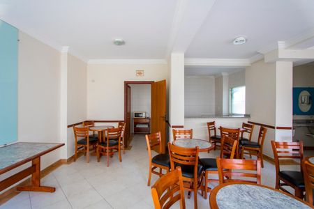 Apartamento para alugar com 82m², 3 quartos e 2 vagas Apartamento para alugar com 82m², 3 quartos e 2 vagasÁrea comum - Salão de festas