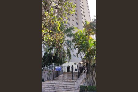 Apartamento para alugar com 104m², 3 quartos e 2 vagasFachada