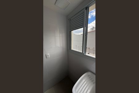 Apartamento à venda com 65m², 2 quartos e 1 vagaÁrea de Serviço