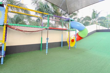 Apartamento para alugar com 58m², 2 quartos e 1 vagaÁrea comum