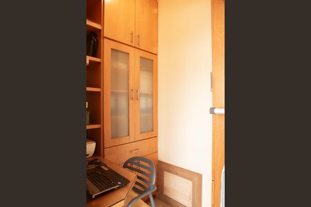 Apartamento à venda com 65m², 2 quartos e 1 vagaQuarto de Serviço