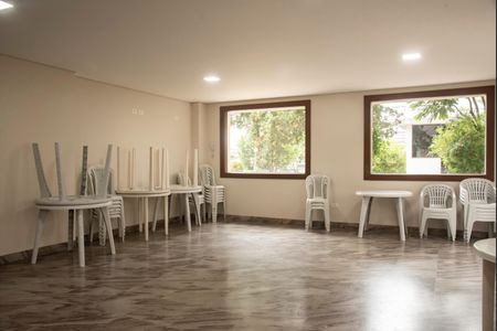 Apartamento à venda com 65m², 2 quartos e 1 vagaÁrea comum - Salão de festas