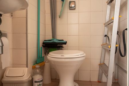 Apartamento à venda com 65m², 2 quartos e 1 vagaBanheiro de Serviço