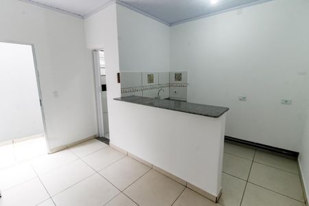 Casa para alugar com 77m², 2 quartos e sem vagaCozinha