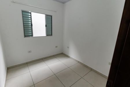 Quarto 1 de casa para alugar com 2 quartos, 77m² em Vila Franca, São Paulo