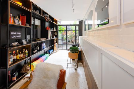 Sala de apartamento à venda com 2 quartos, 130m² em Gutierrez, Belo Horizonte