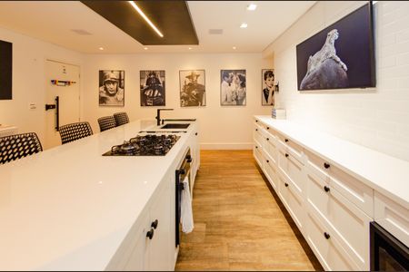 Apartamento à venda com 130m², 2 quartos e 2 vagasCozinha