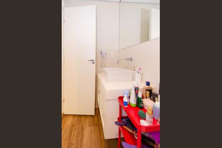 Apartamento à venda com 130m², 2 quartos e 2 vagasBanheiro suíte 2