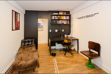 Apartamento à venda com 130m², 2 quartos e 2 vagasSuíte 1