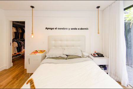 Apartamento à venda com 130m², 2 quartos e 2 vagasSuíte 2