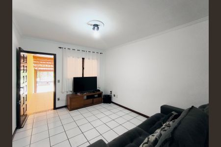 Casa à venda com 125m², 3 quartos e 2 vagas