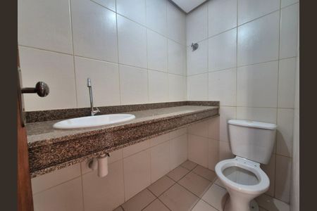 Apartamento à venda com 280m², 3 quartos e 3 vagas Apartamento à venda com 280m², 3 quartos e 3 vagasLavabo