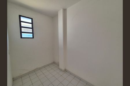 Apartamento à venda com 280m², 3 quartos e 3 vagas Apartamento à venda com 280m², 3 quartos e 3 vagasQuarto de Serviço