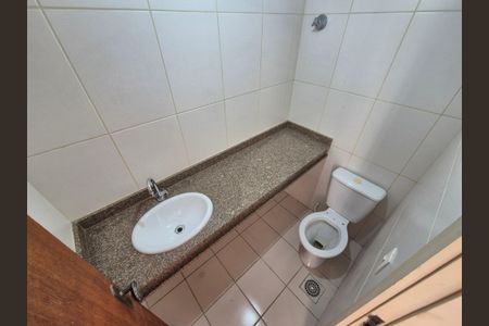 Apartamento à venda com 280m², 3 quartos e 3 vagas Apartamento à venda com 280m², 3 quartos e 3 vagasLavabo