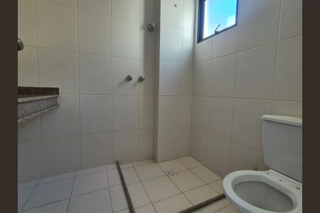 Apartamento à venda com 280m², 3 quartos e 3 vagas Apartamento à venda com 280m², 3 quartos e 3 vagasBanheiro suite 3