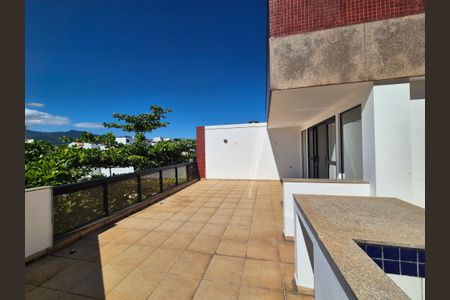 Apartamento à venda com 280m², 3 quartos e 3 vagas Apartamento à venda com 280m², 3 quartos e 3 vagasVaranda