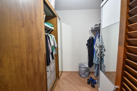 Casa à venda com 280m², 3 quartos e 1 vagaCloset da suíte