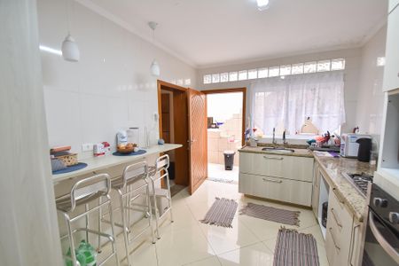 Casa à venda com 280m², 3 quartos e 1 vagaCozinha