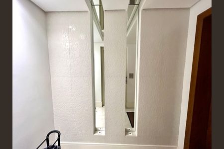 Apartamento à venda com 182m², 3 quartos e 3 vagasHall de entrada