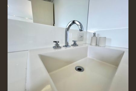 Apartamento à venda com 182m², 3 quartos e 3 vagasBanheiro da Suíte 3