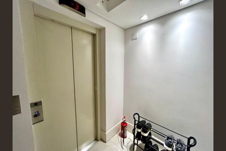 Apartamento à venda com 182m², 3 quartos e 3 vagasHall de entrada