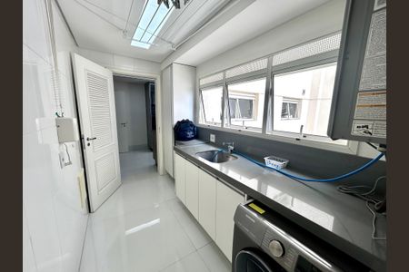 Apartamento à venda com 182m², 3 quartos e 3 vagasÁrea de Serviço