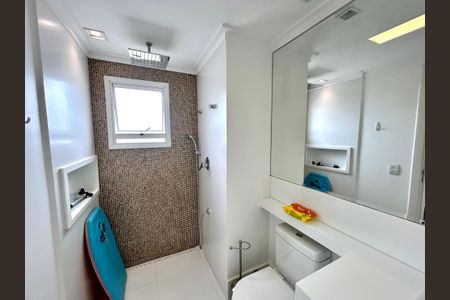 Apartamento à venda com 182m², 3 quartos e 3 vagasBanheiro da Suíte 3