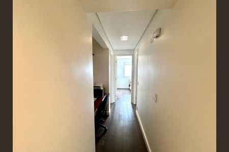 Apartamento à venda com 182m², 3 quartos e 3 vagasCorredor