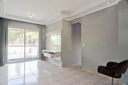 Sala de apartamento para alugar com 3 quartos, 70m² em Vila Albertina, São Paulo