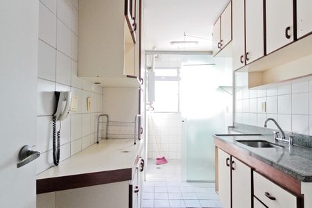 Apartamento para alugar com 70m², 3 quartos e 2 vagas Apartamento para alugar com 70m², 3 quartos e 2 vagasCozinha