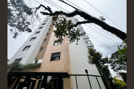 Apartamento para alugar com 63m², 2 quartos e 1 vaga Apartamento para alugar com 63m², 2 quartos e 1 vagaFachada