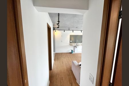 Apartamento para alugar com 63m², 2 quartos e 1 vaga Apartamento para alugar com 63m², 2 quartos e 1 vagaCorredor