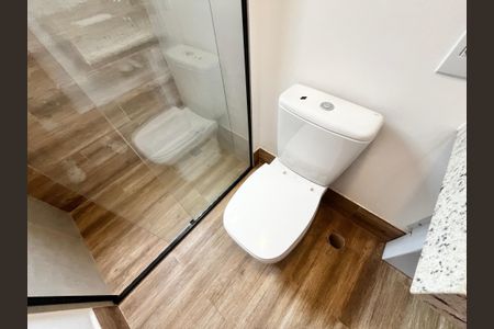 Apartamento para alugar com 63m², 2 quartos e 1 vaga Apartamento para alugar com 63m², 2 quartos e 1 vagaBanheiro da Suíte