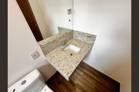 Apartamento para alugar com 63m², 2 quartos e 1 vaga Apartamento para alugar com 63m², 2 quartos e 1 vagaBanheiro da Suíte